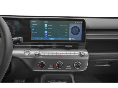 2027 Hyundai Kona SE FWD