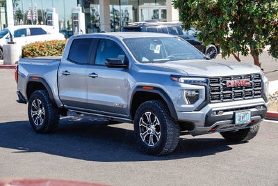 2024 GMC Canyon AT4