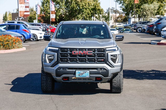 2024 GMC Canyon AT4