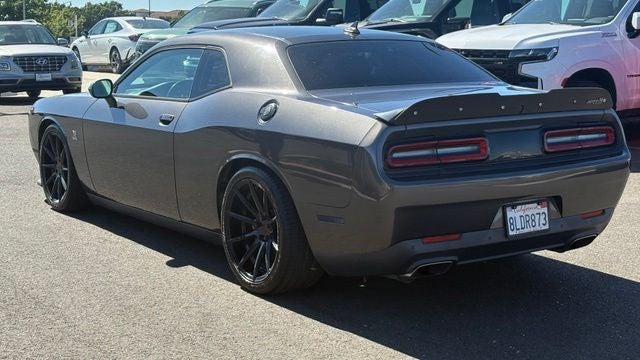 2016 Dodge Challenger R/T Scat Pack