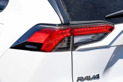 2020 Toyota RAV4 Hybrid LE