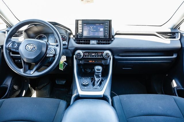 2020 Toyota RAV4 Hybrid LE