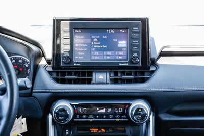 2020 Toyota RAV4 Hybrid LE