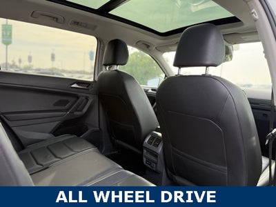 2018 Volkswagen Tiguan 2.0T SEL Premium 4Motion