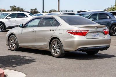 2017 Toyota Camry SE