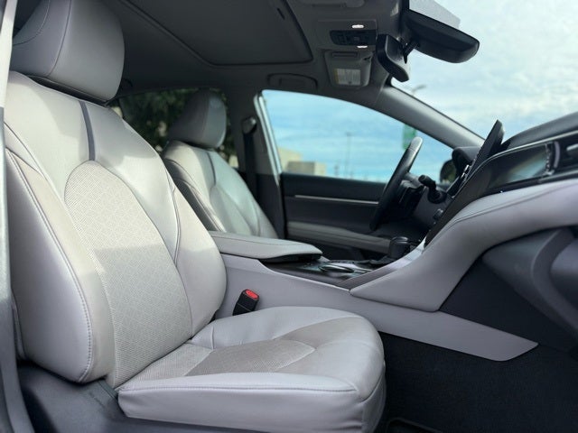 2022 Toyota Camry Hybrid XSE