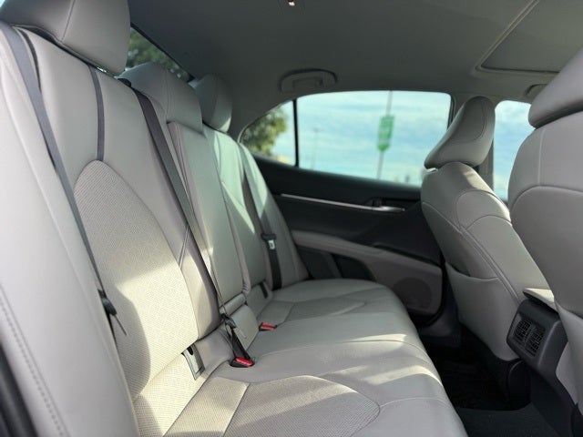 2022 Toyota Camry Hybrid XSE