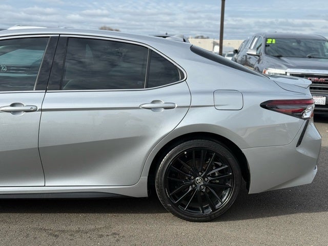 2022 Toyota Camry Hybrid XSE