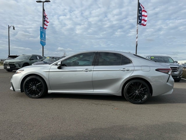 2022 Toyota Camry Hybrid XSE