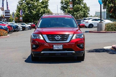 2019 Nissan Pathfinder SV