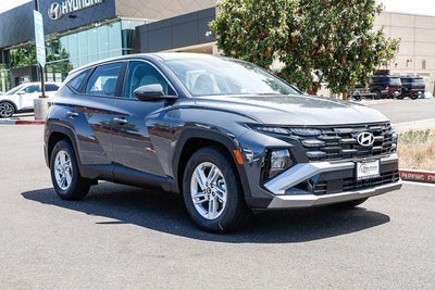 2026 Hyundai Tucson SE FWD