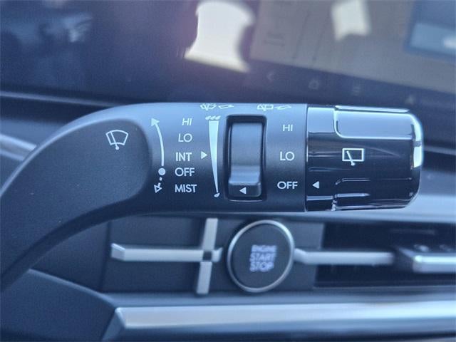 2026 Hyundai Santa Fe SE FWD