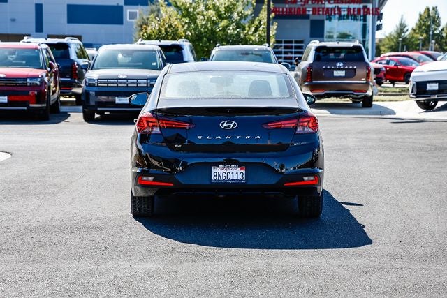 2020 Hyundai Elantra SE