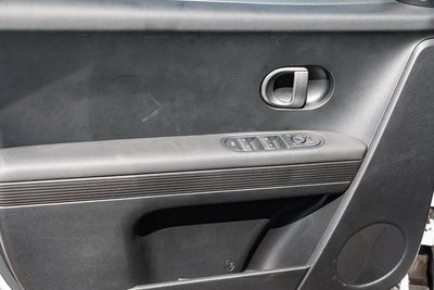 2026 Hyundai IONIQ 5 SE