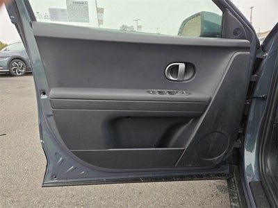 2026 Hyundai IONIQ 5 SE