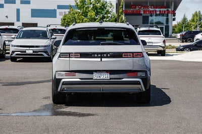 2025 Hyundai IONIQ 5 SEL
