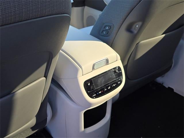 2026 Hyundai IONIQ 9 SE