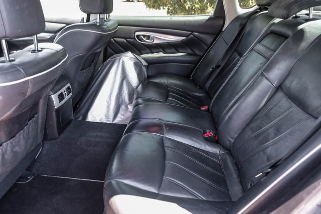 2017 INFINITI Q70L 3.7