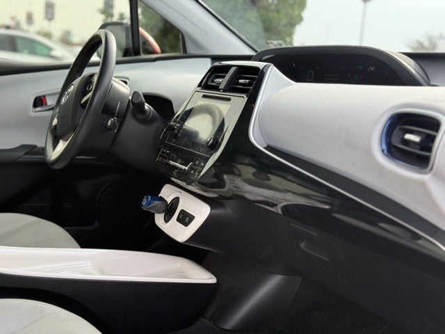 2016 Toyota Prius Four