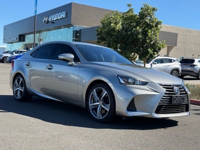 2018 Lexus IS 300
