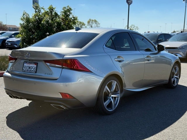 2018 Lexus IS 300
