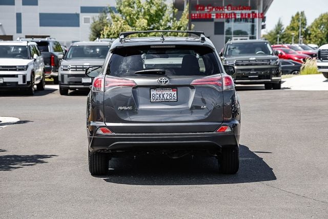2018 Toyota RAV4 LE