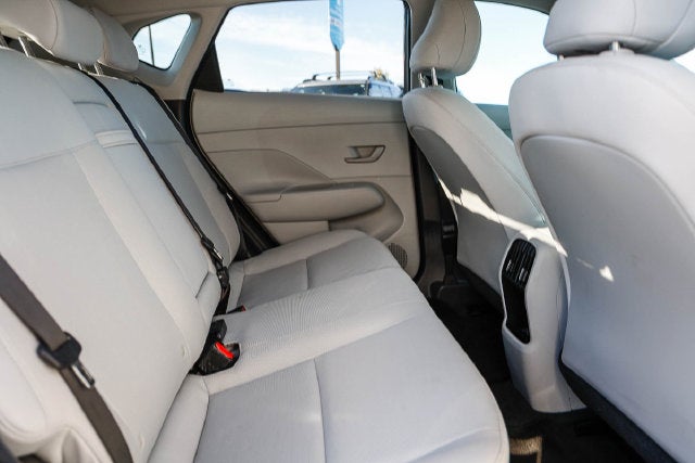 2025 Hyundai Kona Electric SEL