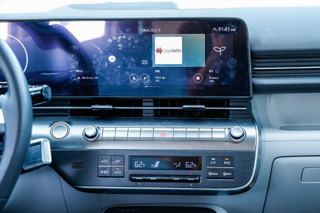 2025 Hyundai Kona Electric SEL
