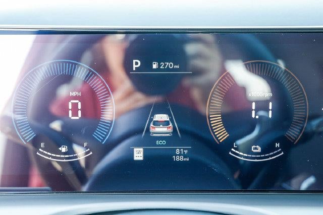 2026 Hyundai Tucson Hybrid SEL AWD