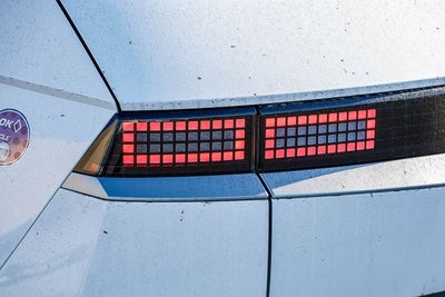 2024 Hyundai IONIQ 5 SE