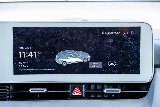 2024 Hyundai IONIQ 5 SE