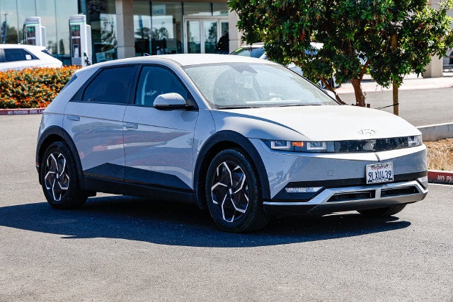 2024 Hyundai IONIQ 5 SE
