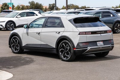 2024 Hyundai IONIQ 5 SEL
