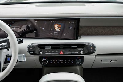 2027 Hyundai Palisade Hybrid SEL Premium 8P