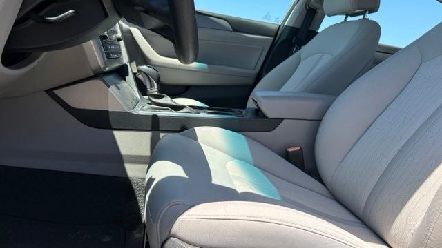 2016 Hyundai Sonata Hybrid SE