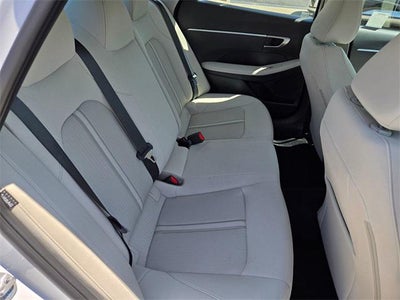 2025 Hyundai Sonata SE