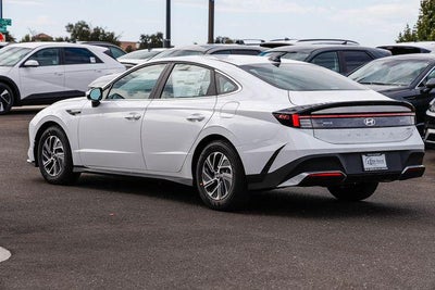 2026 Hyundai Sonata Hybrid Blue