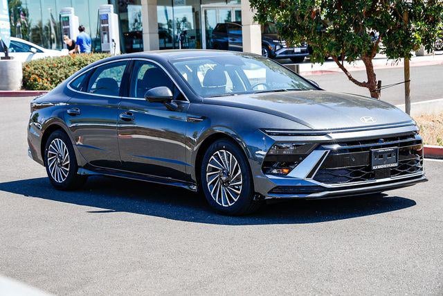 2026 Hyundai Sonata Hybrid Limited