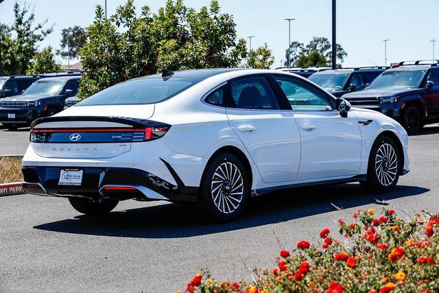 2026 Hyundai Sonata Hybrid Limited