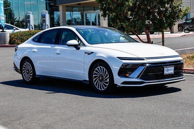 2026 Hyundai Sonata Hybrid Limited