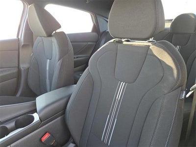 2025 Hyundai Elantra Hybrid SEL Sport