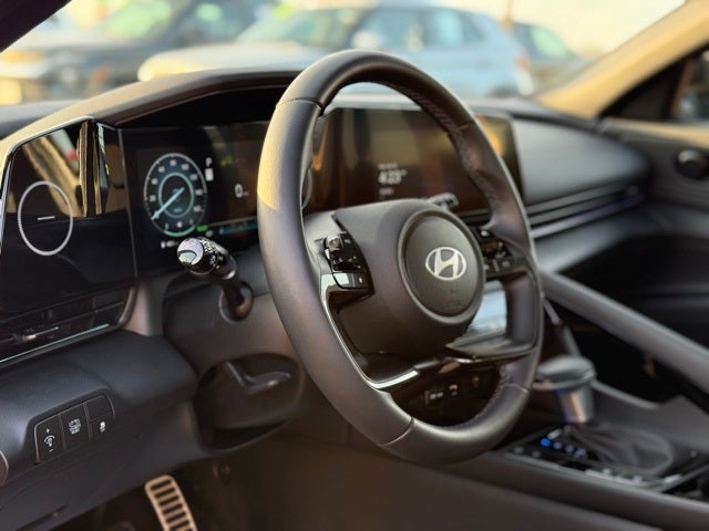 2025 Hyundai Elantra Hybrid SEL Sport