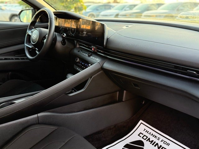 2025 Hyundai Elantra Hybrid SEL Sport