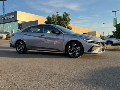 2025 Hyundai Elantra Hybrid SEL Sport