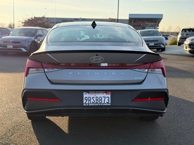 2025 Hyundai Elantra Hybrid SEL Sport