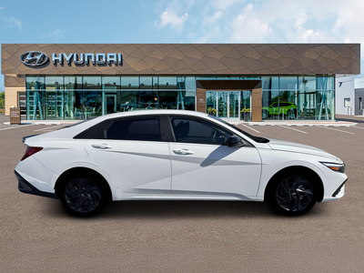 2026 Hyundai Elantra Hybrid SEL Sport