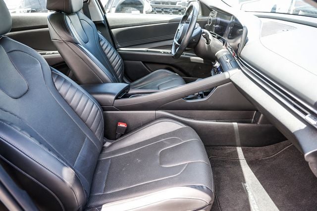 2022 Hyundai Elantra Hybrid Limited