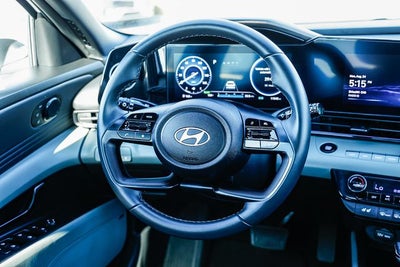 2025 Hyundai Elantra Hybrid Limited