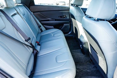 2025 Hyundai Elantra Hybrid Limited