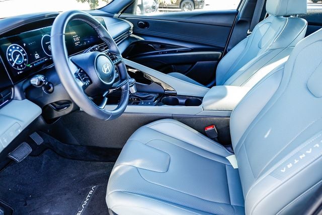2025 Hyundai Elantra Hybrid Limited